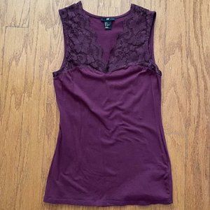 H&M Maroon Sleeveless Blouse with Lace Detailing (Size Small)